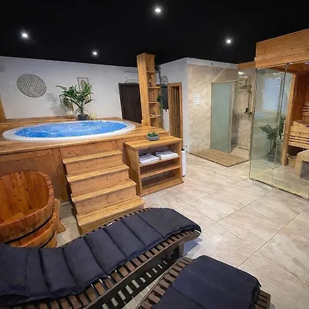 Szálloda & Wellness Hejtmanka 5*